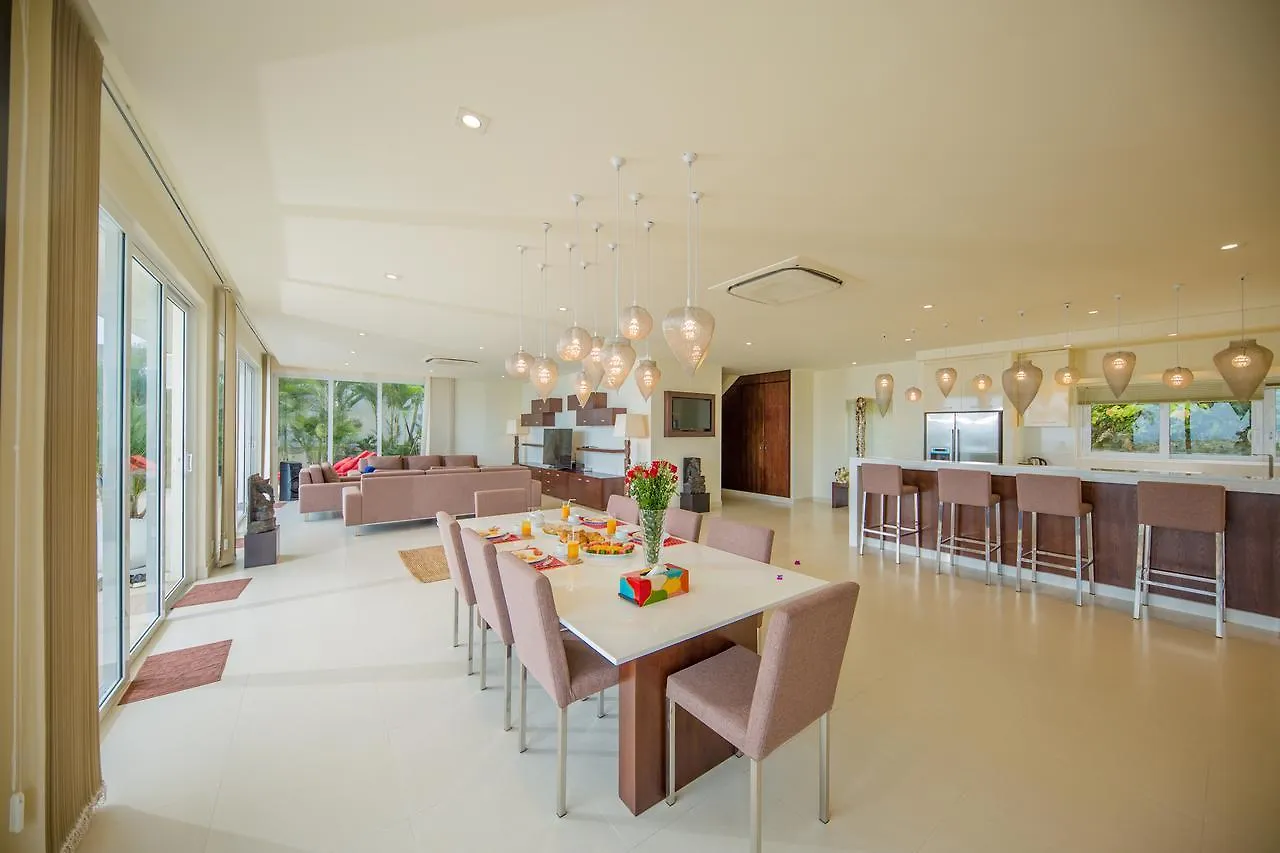 Acqua Villa Nha Trang Managed By Alternaty